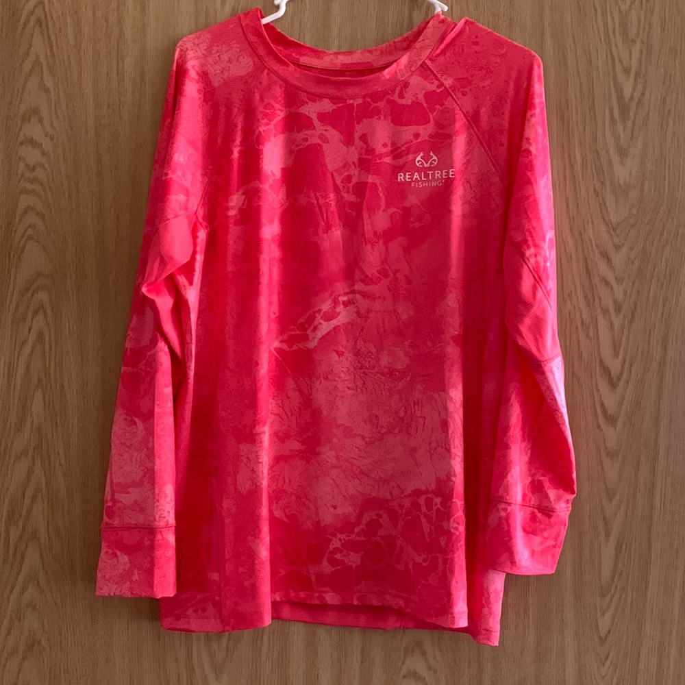 Realtree Fishing DriFit Long Sleeve XL (NWOT)